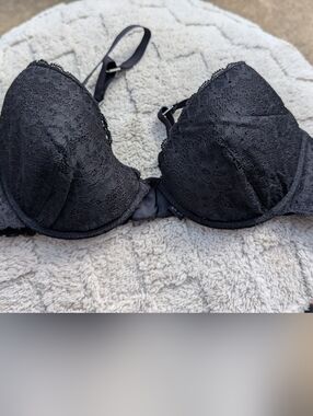 Studio 4 By La Perla Black Lace Bra Size 38B